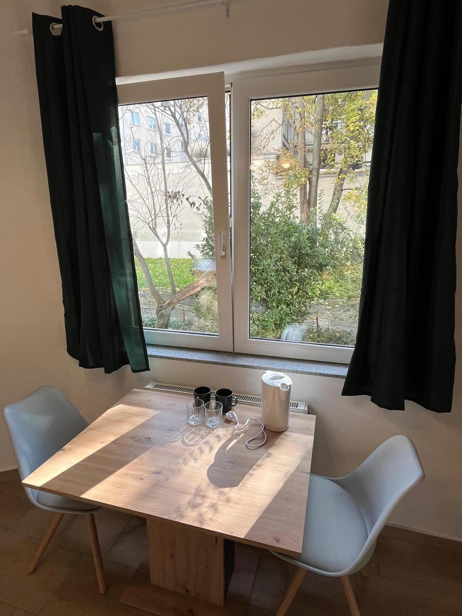 Traveler Lodging 비엔나 외부 사진