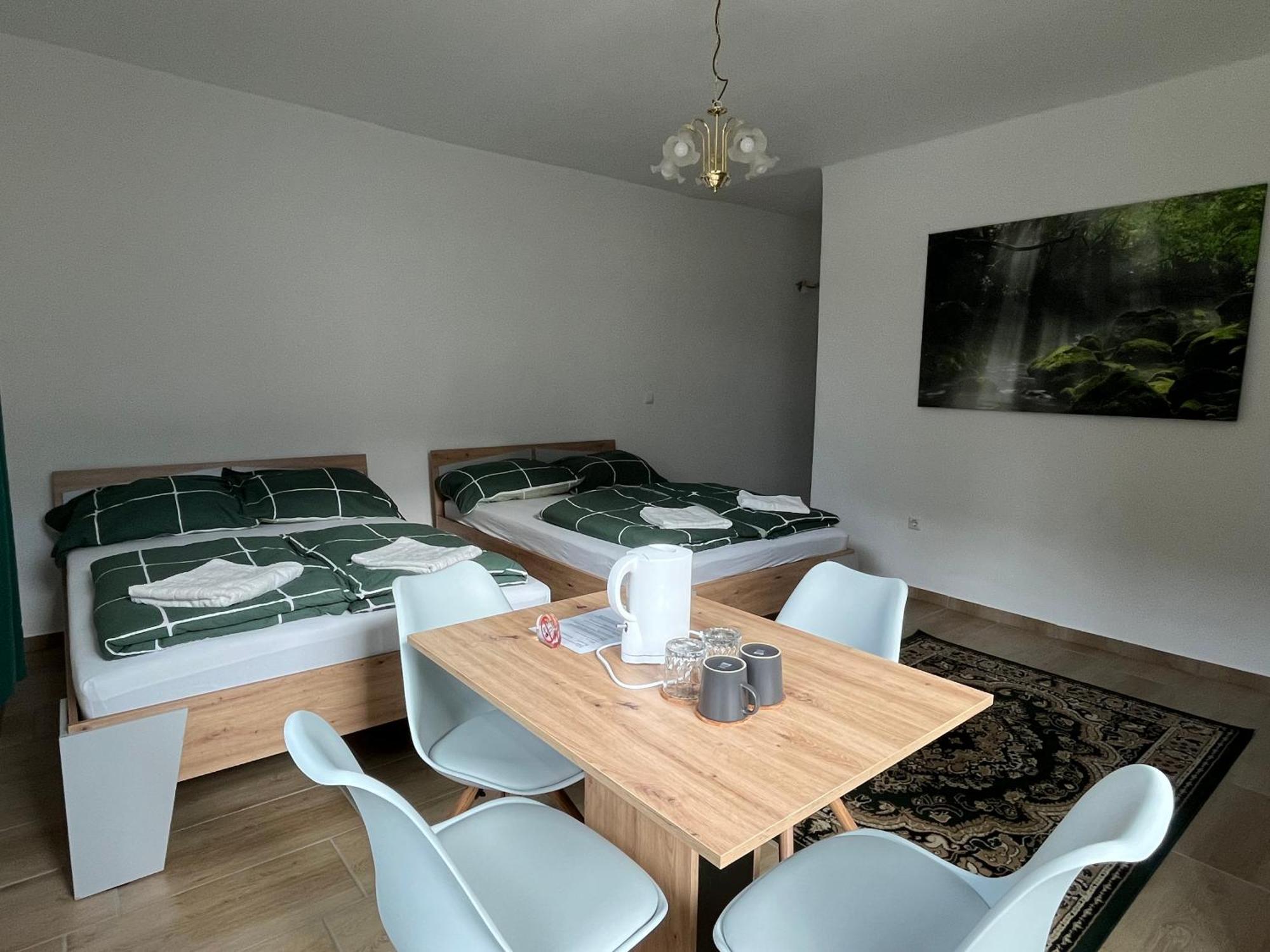 Traveler Lodging 비엔나 외부 사진
